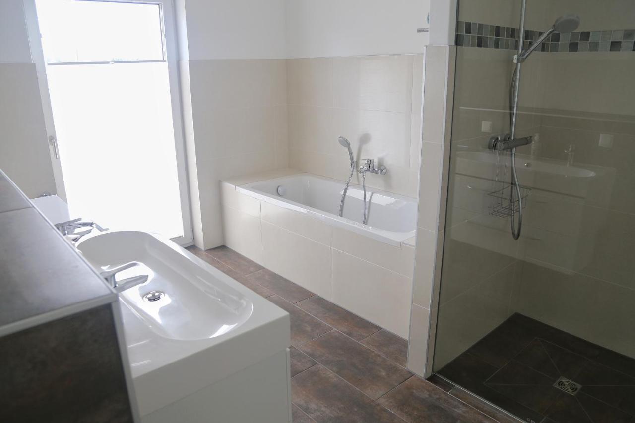 Auszeit Mit Weitblick In Der Saechsischen Schweiz - Kleiner Bauernhof Mit Tieren Und Wallbox *